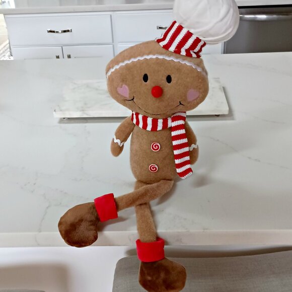 NEW! DARLING WEIGHTED GINGERBREAD BAKER DOLL - Picture 6 of 6
